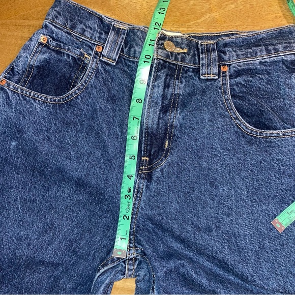 BDG Rih Extreme Barrel Mid-Rise Jean - Picture 11 of 16